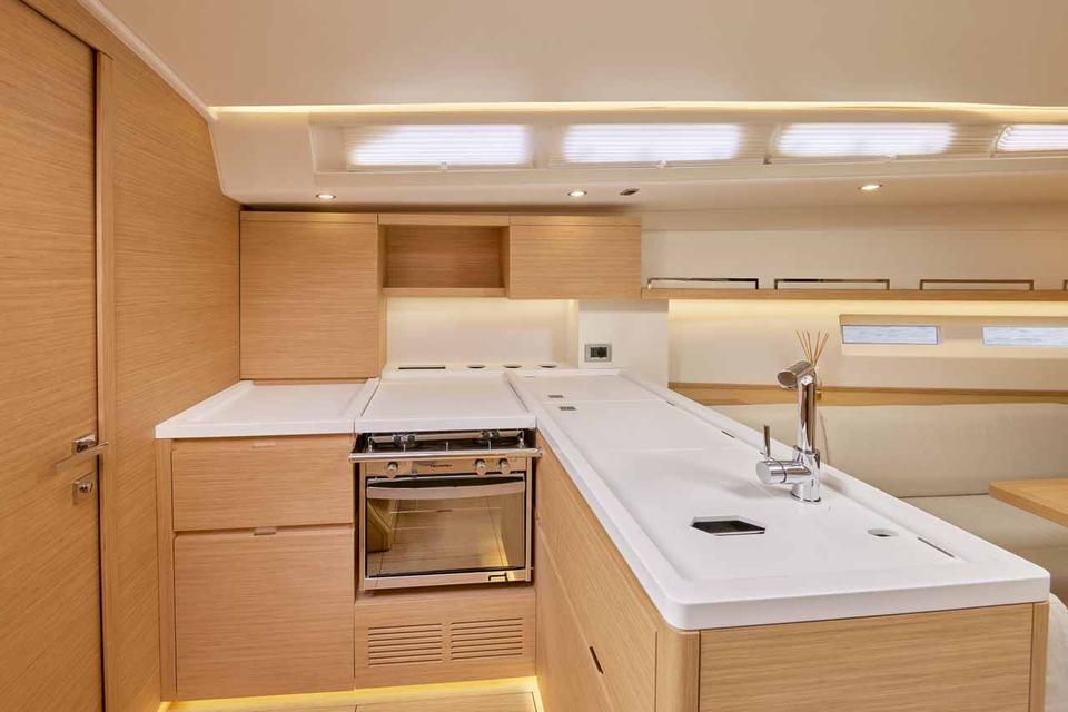 Grand Soleil 44 Performance (11)