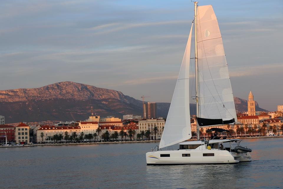 Lagoon 46