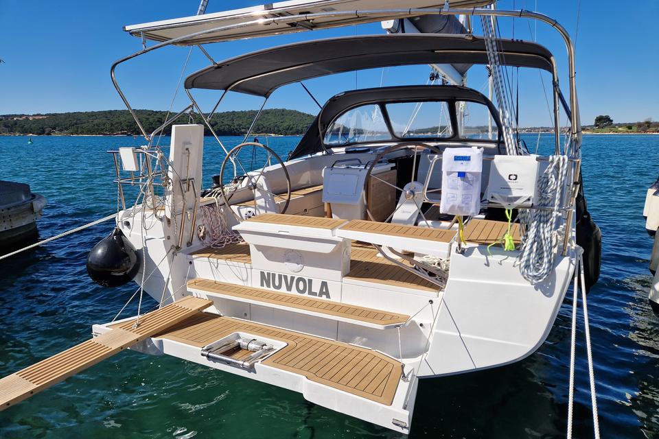 Hanse 410