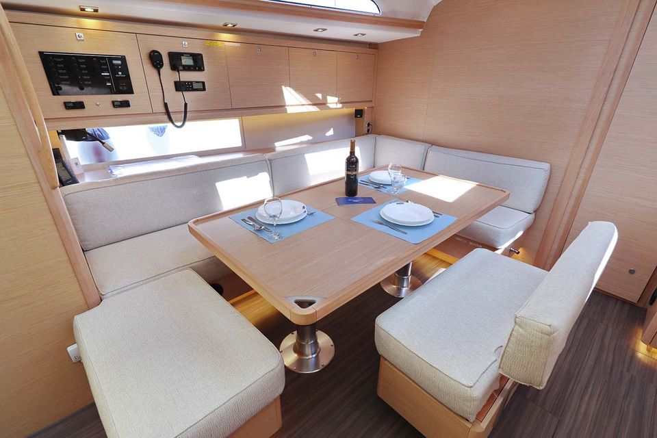 Dufour 470 (12)