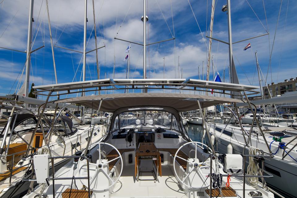 Beneteau Oceanis 40.1 (54)