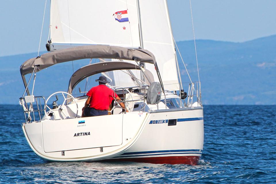 Bavaria Cruiser 34 (12)