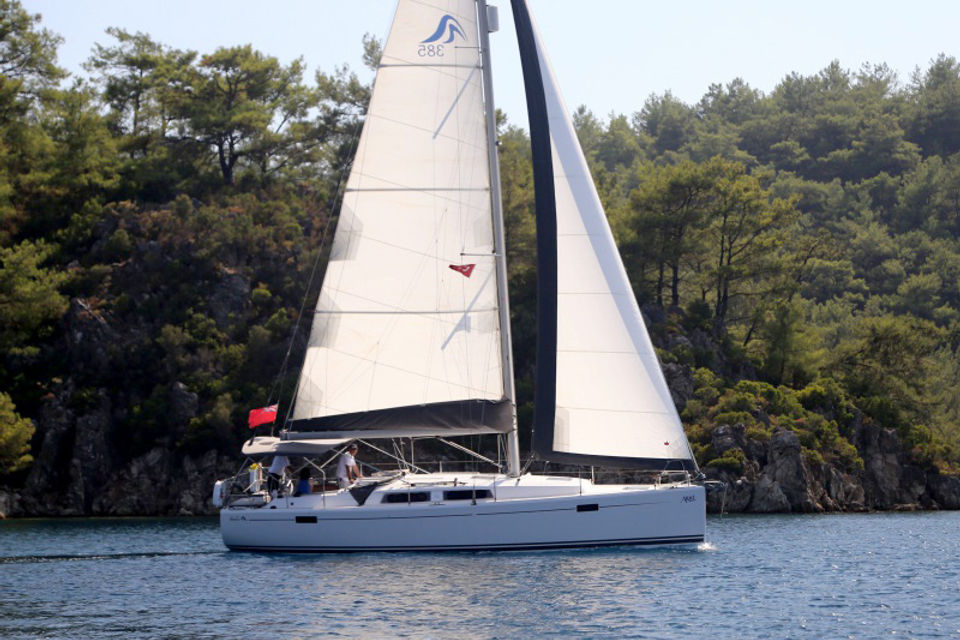 Grand Soleil 43 (5)