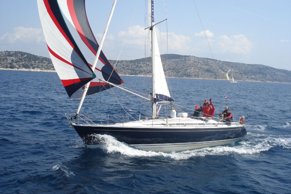 Grand Soleil 43