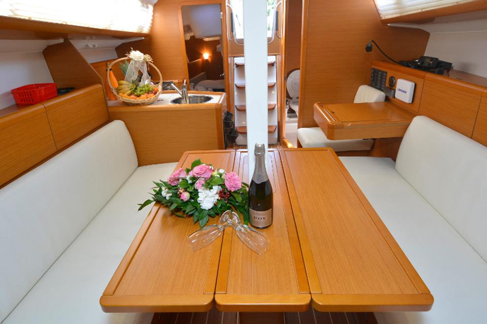 Jeanneau Sun Odyssey 33I (7)