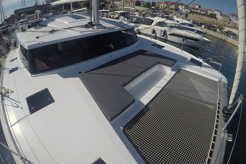 Fountaine Pajot Astrea 42 (7)
