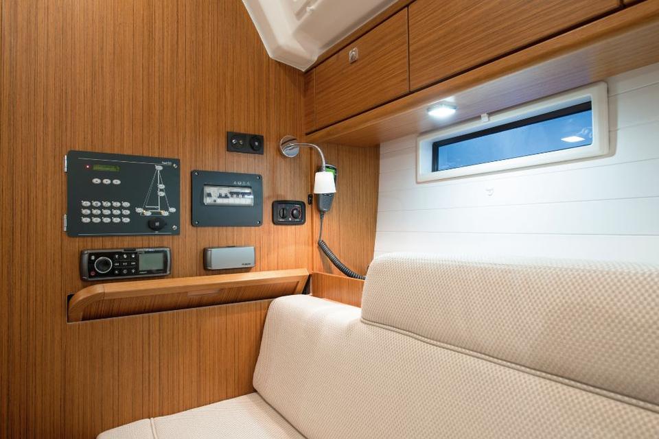 Bavaria Cruiser 37 (17)