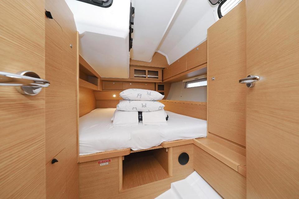Dufour 520 Grand Large (23)