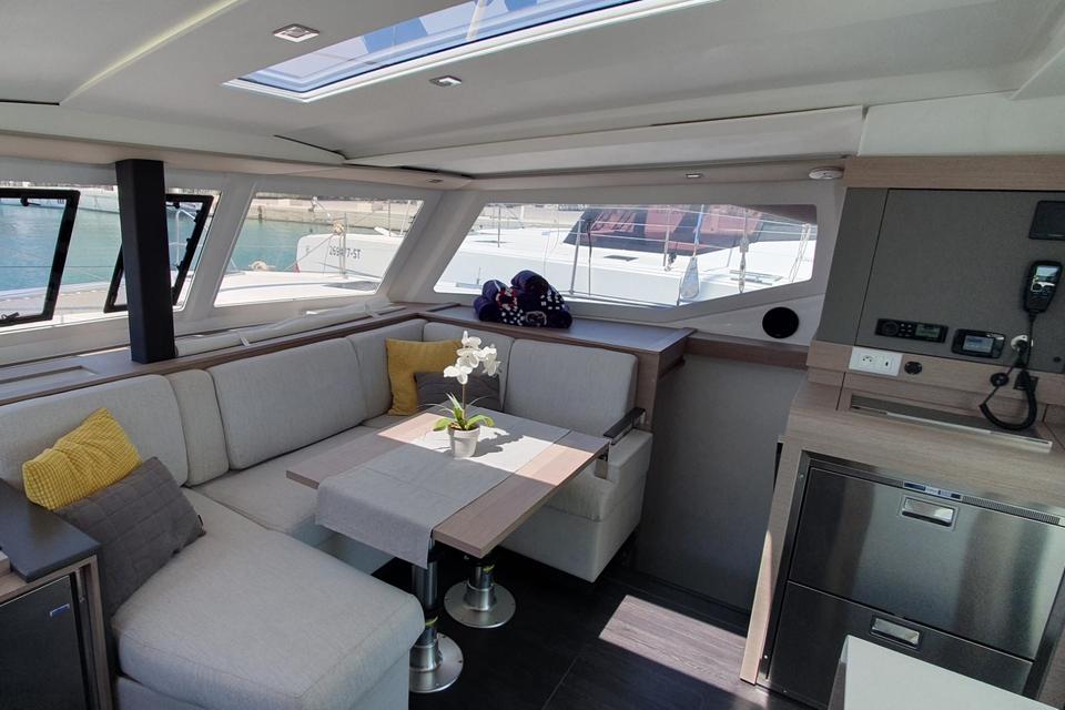 Fountaine Pajot Isla 40 (9)