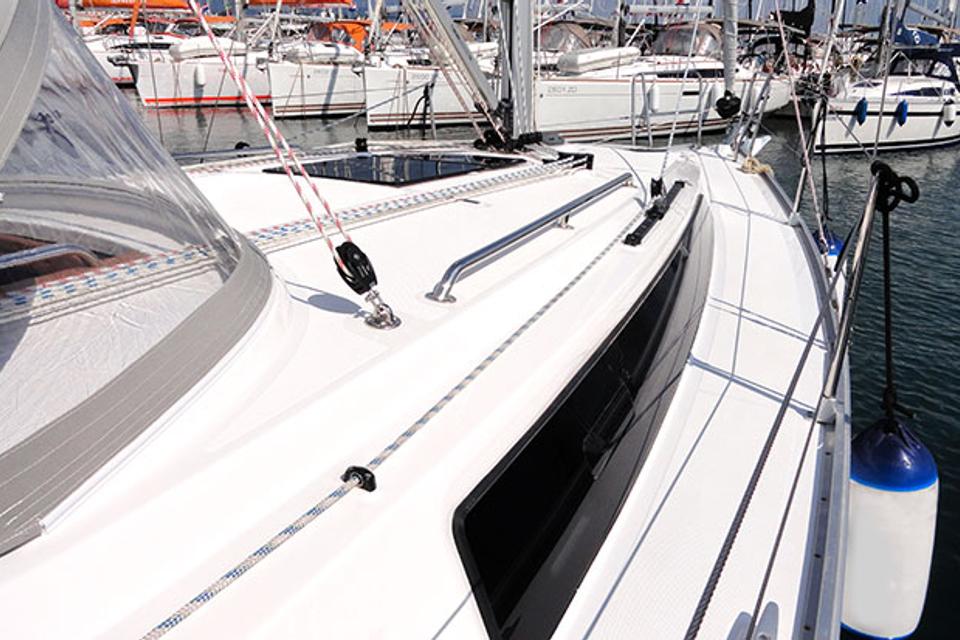Bavaria Cruiser 34 (14)
