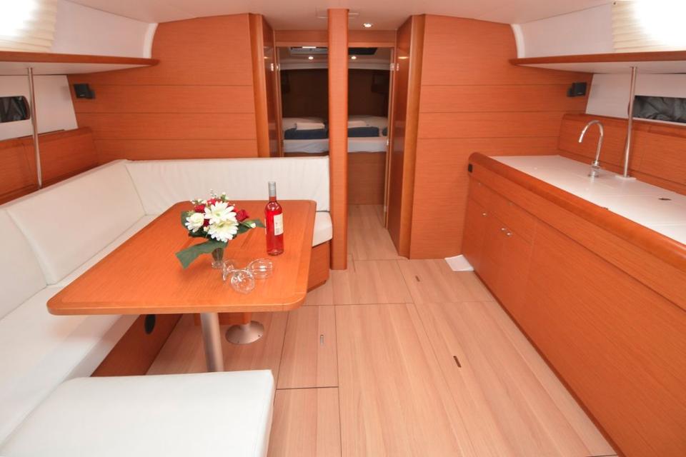 Jeanneau Sun Odyssey 479 (6)