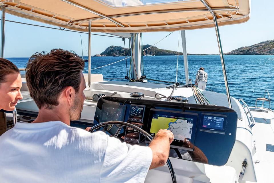 Fountaine Pajot New 44 (8)