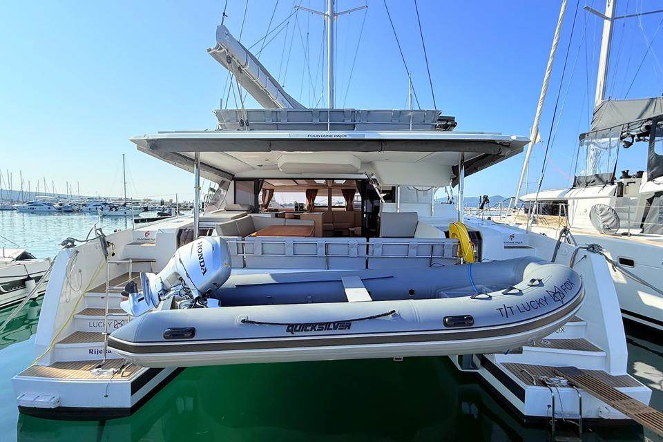 Fountaine Pajot Aura 51 (25)