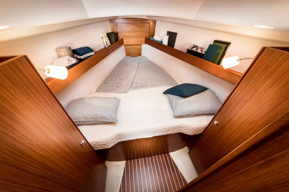 Bavaria Cruiser 34 (18)