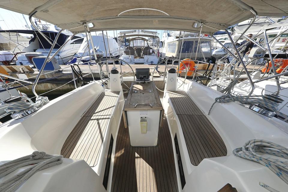 Bavaria Cruiser 40 (32)