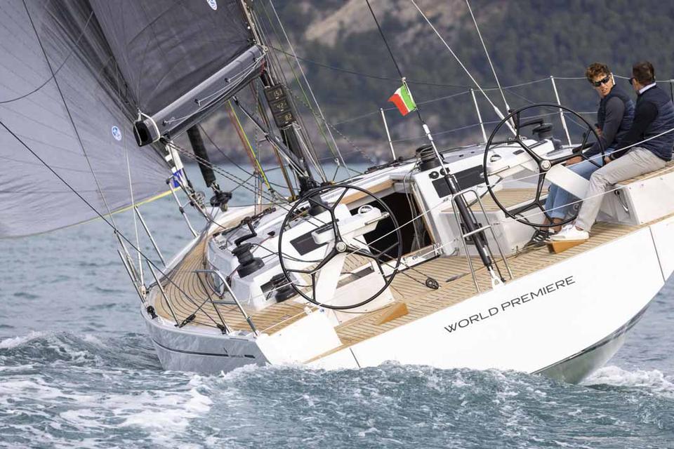 Grand Soleil 44 Performance (4)