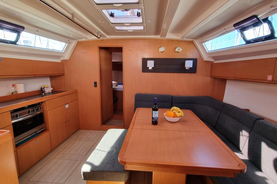 Bavaria Cruiser 46 (10)