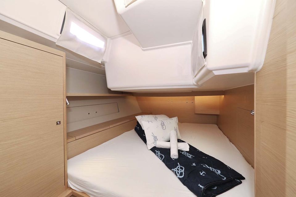 Dufour 470 (24)