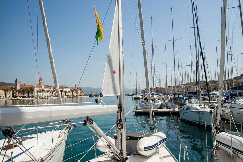 Bavaria Cruiser 34 (8)