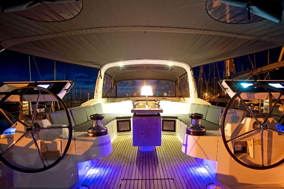 Beneteau Oceanis 55 (7)