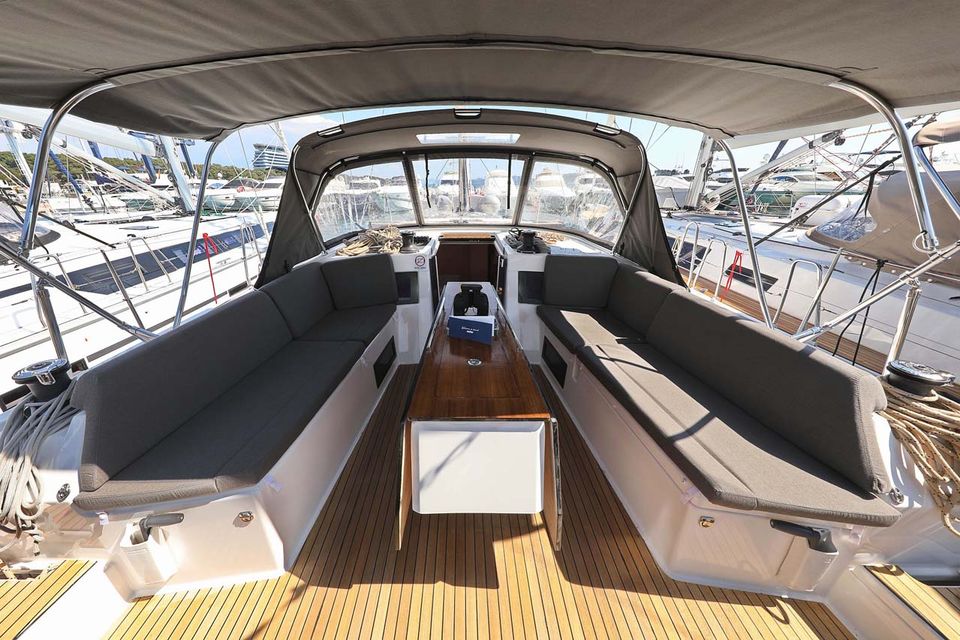 Dufour 470 (9)