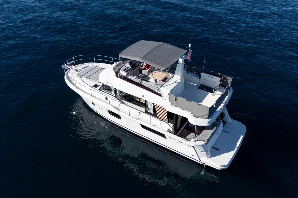Beneteau Swift Trawler 41 (7)