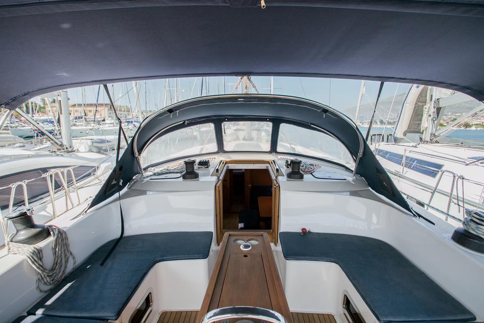 Bavaria Cruiser 51 (6)