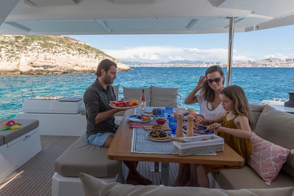 Fountaine Pajot Astrea 42 (4)