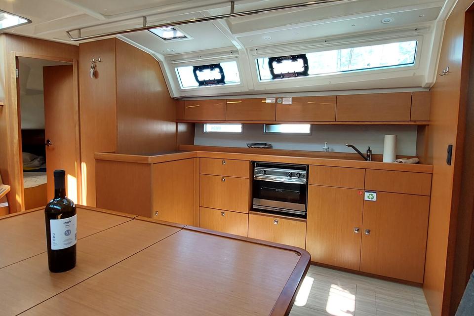 Bavaria Cruiser 46 (14)