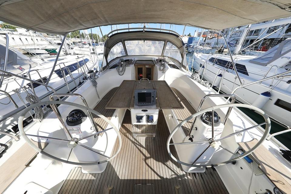 Bavaria Cruiser 40 (31)