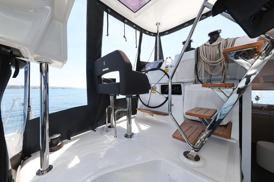 Lagoon 43 (23)