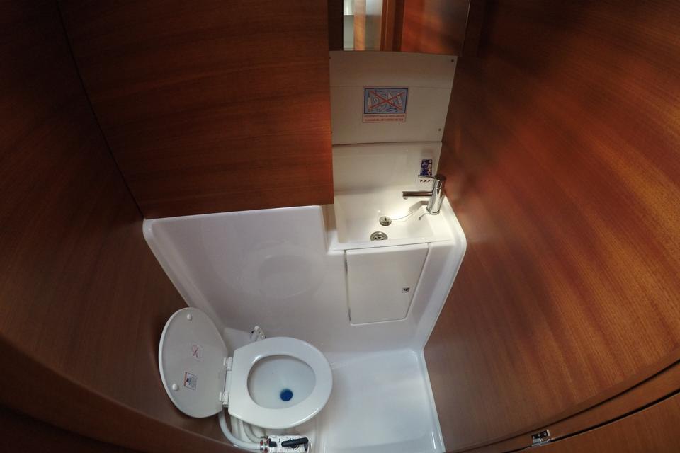 Dufour 512 Grand Large (51)