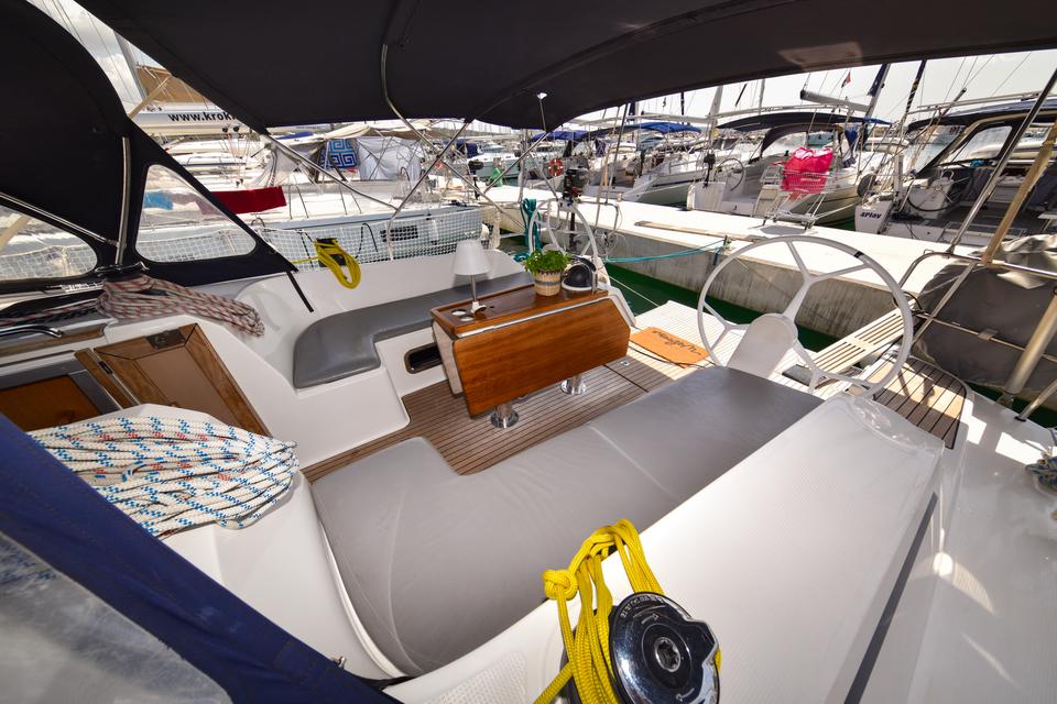 Bavaria Cruiser 46 (48)
