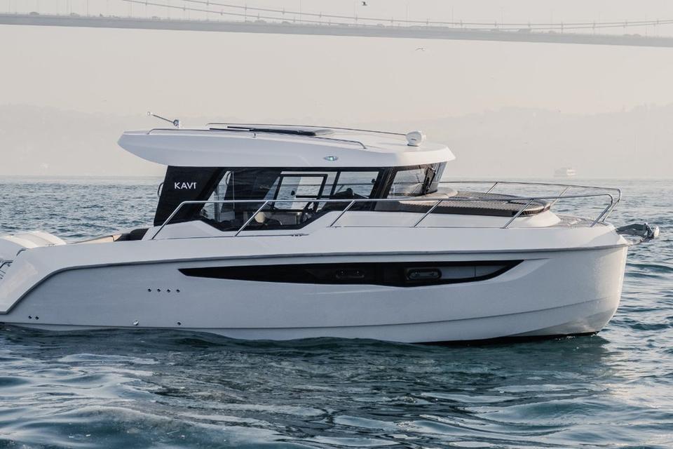 Kavi Yacht 9