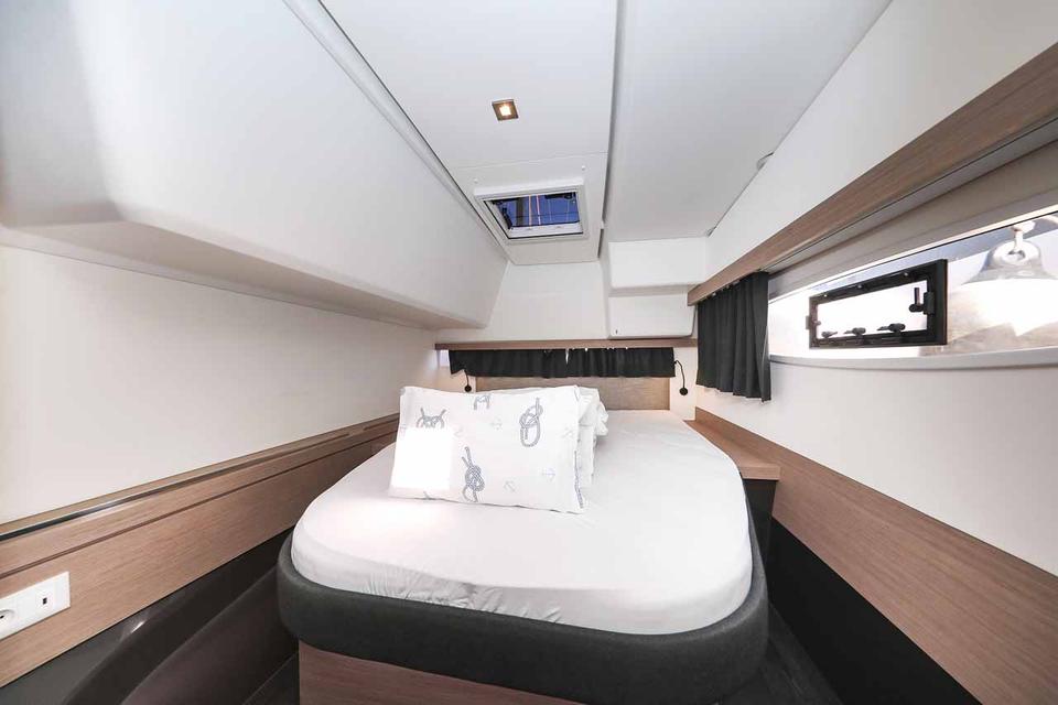 Fountaine Pajot Isla 40 (23)