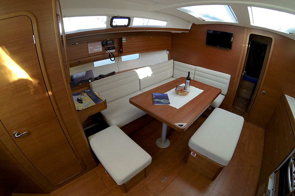 Dufour 460 Grand Large (3)