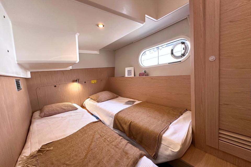 Beneteau Swift Trawler 41 (8)