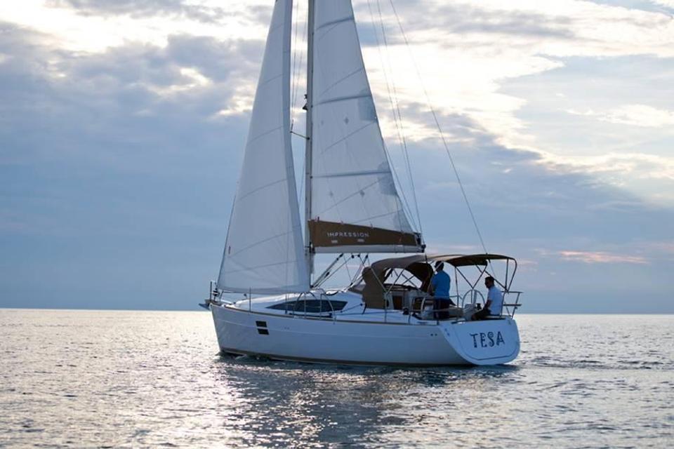 Elan Impression 35