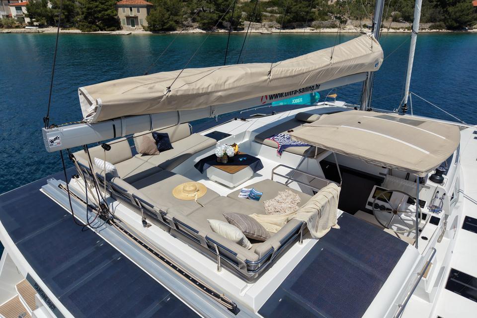 Fountaine Pajot Aura 51 (26)