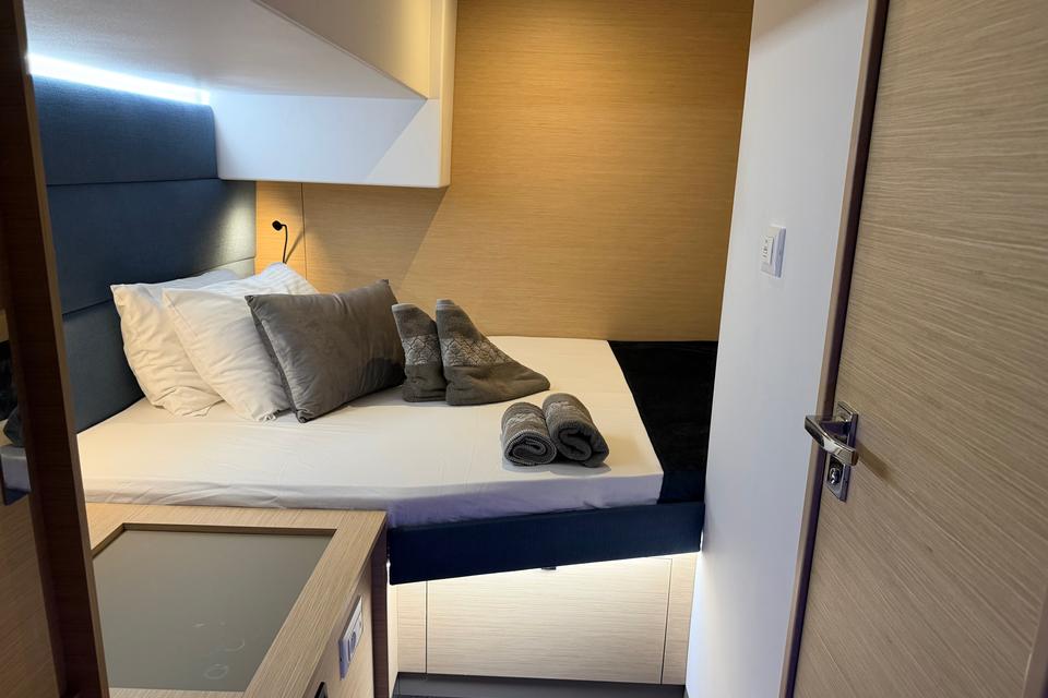 Fountaine Pajot Aura 51 (21)