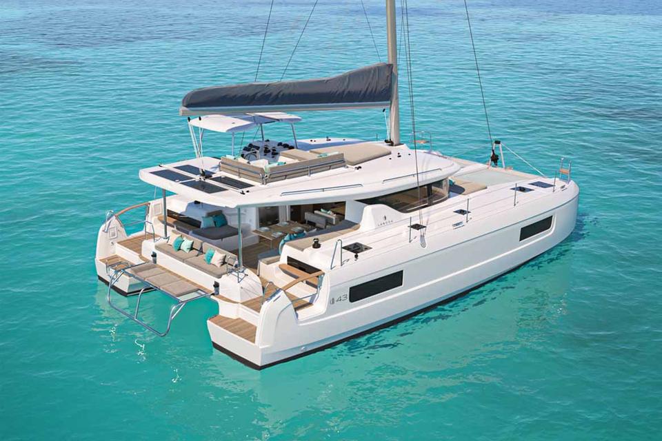 Lagoon 43 (3)