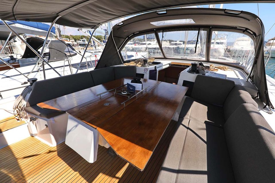 Dufour 470 (10)
