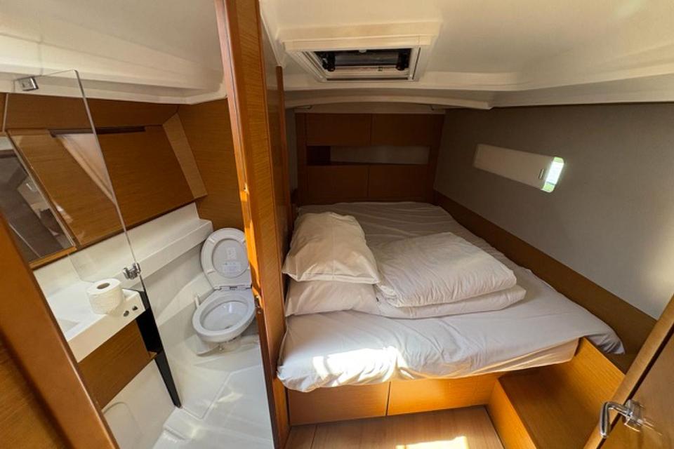 Jeanneau Sun Odyssey 410 (9)