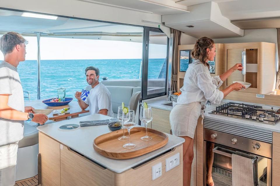 Fountaine Pajot New 44 (27)