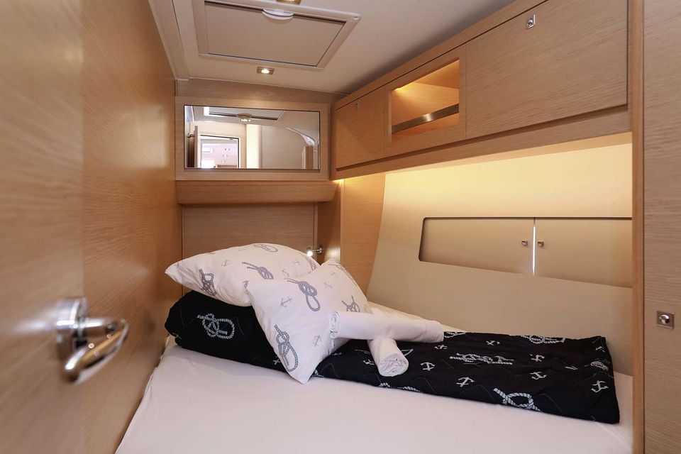 Dufour 470 (22)
