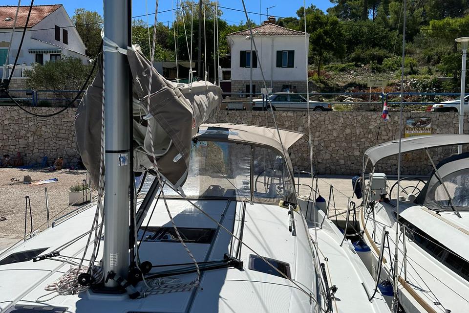 Jeanneau Sun Odyssey 490 (6)