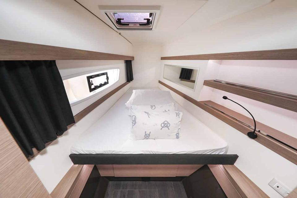 Fountaine Pajot Isla 40 (24)