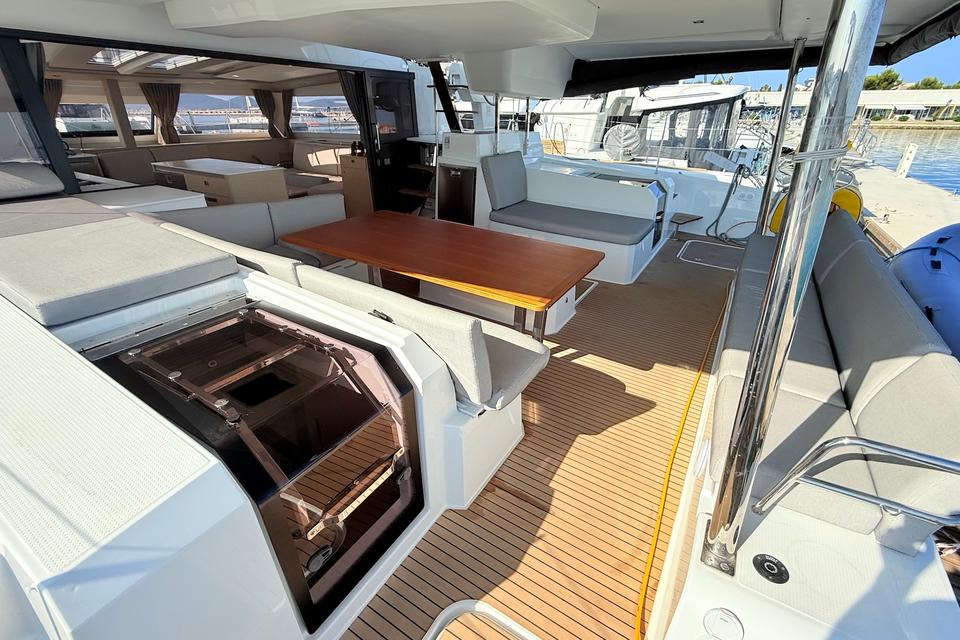 Fountaine Pajot Aura 51 (33)