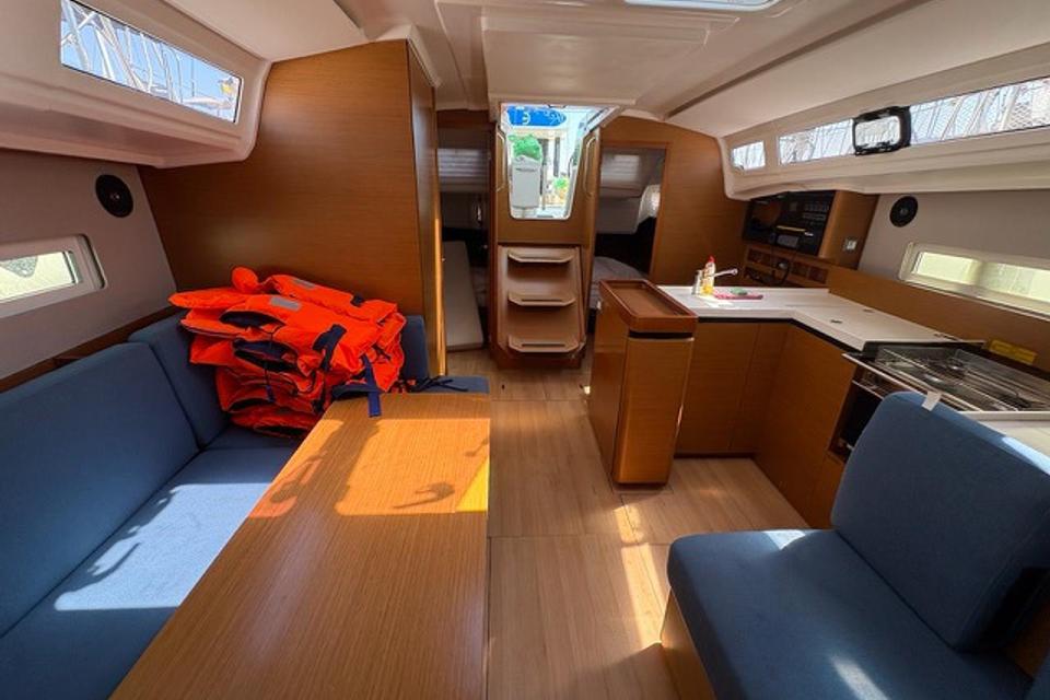 Jeanneau Sun Odyssey 410 (10)