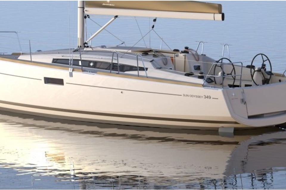 Bavaria Cruiser 34 (12)